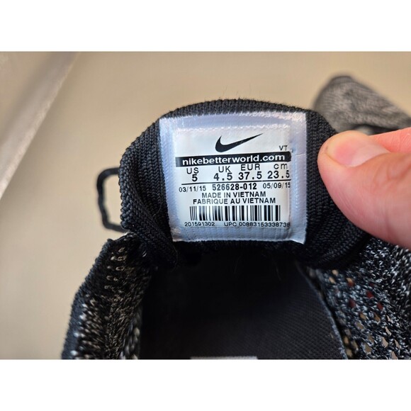 Nike Flyknit Racer 2.0 Shoes Men\'s 5 Black White Oreo Running Athletic Sneakers
